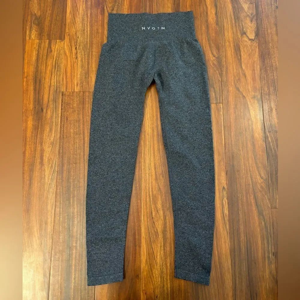 NVGTN grey heathered activewear leggings